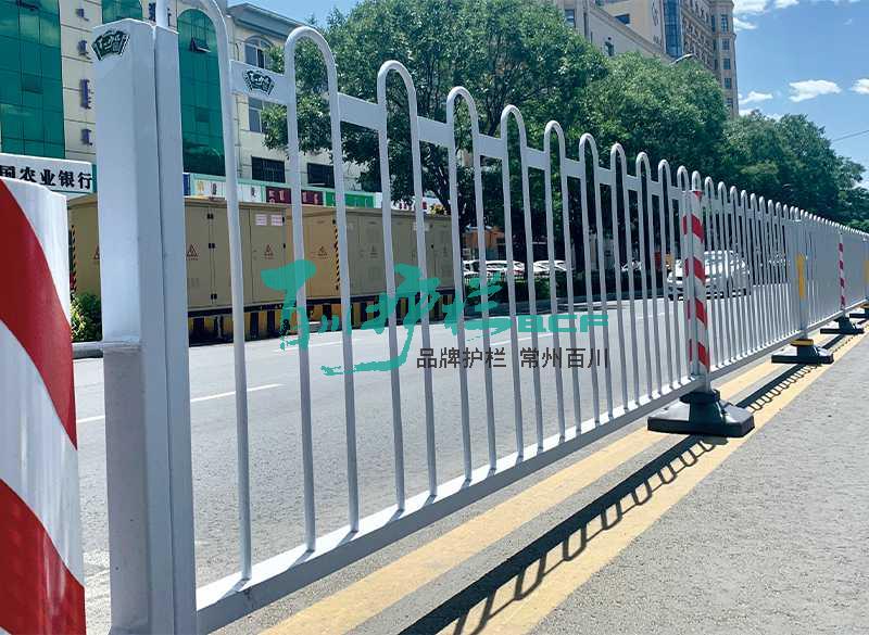 內蒙古包頭道路護欄